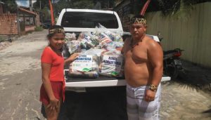 Imagem da notícia - Governo entrega alimentos, máscaras e álcool a famílias indígenas de São Gabriel