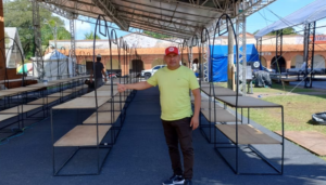 Imagem da notícia - Festival de Parintins 2024: Fepiam inicia montagem da Feira de Artesanato Indígena